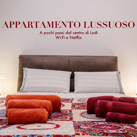 Appartamento Lussuoso Lodi Exteriör bild