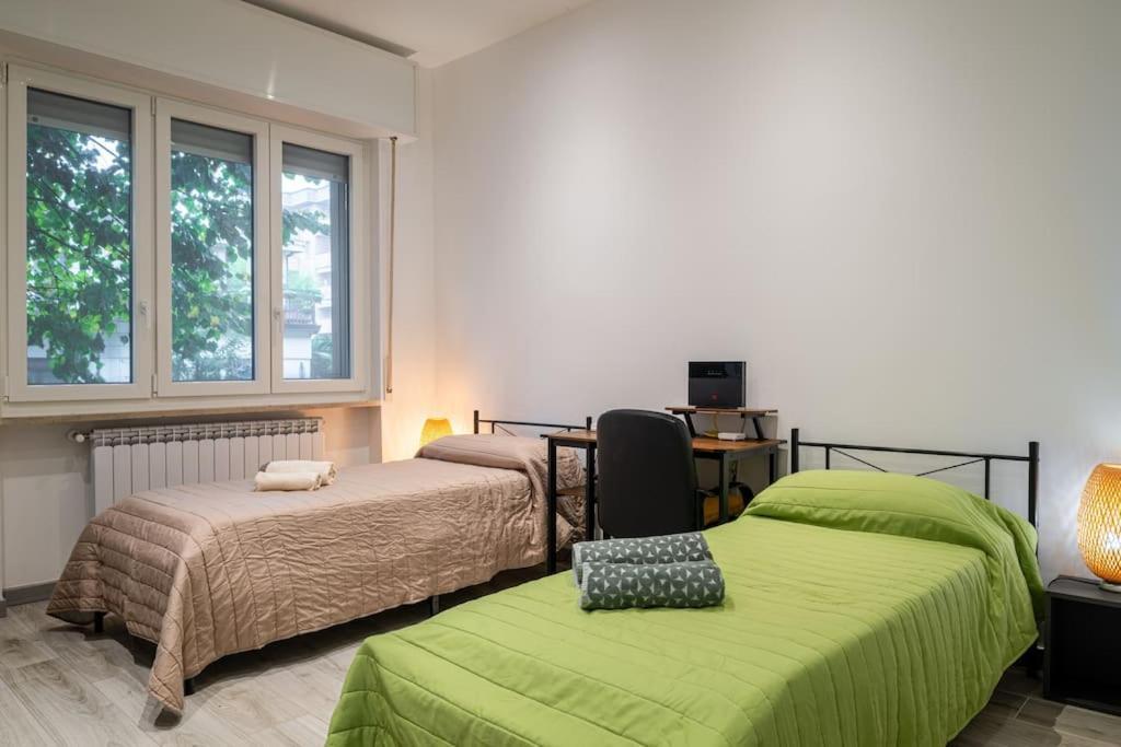 Appartamento Lussuoso Lodi Exteriör bild